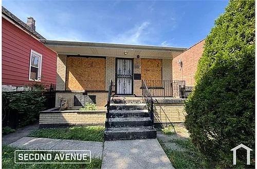 8028 S Union Ave Photo 1