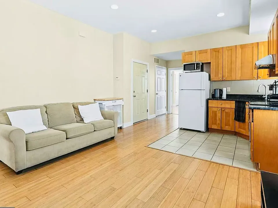 4019 Powelton Ave #2F
