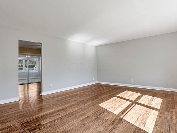 5th image of 438 Catalina Dr