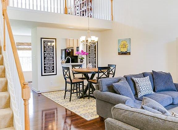 4th image of 4708 Twin Hickory Lake Dr #4708