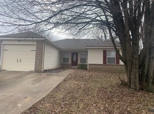 659 W Daisy Ln, Springdale, AR 72764