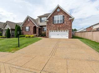 1904 Hawks Nest Dr, Hermitage, TN 37076