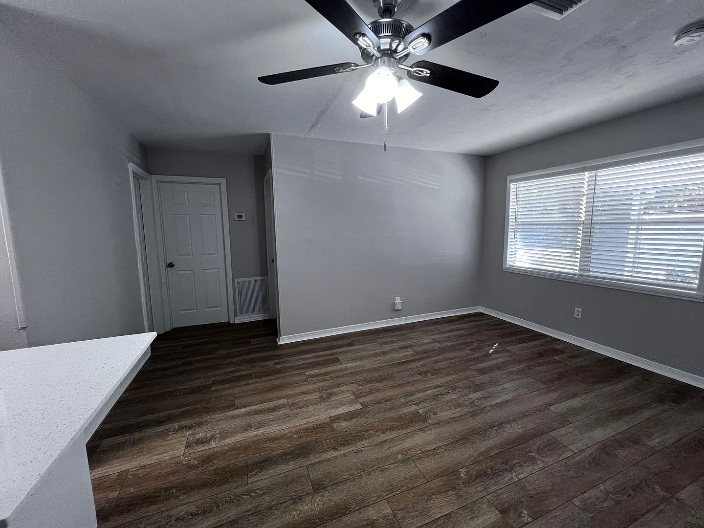 Coming Soon 3/1 Located In Lakewood Park — Photo 3