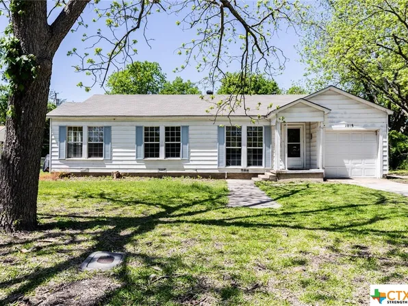 1018 N 15th St, Temple, TX 76501