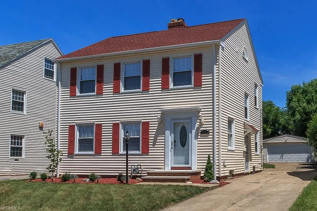 3165 Ashwood Rd photo 1