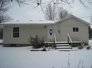3970 Rainbow Dr NE, Lowell, MI 49331