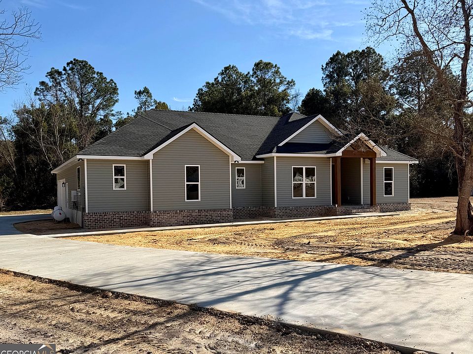 1st image of 3809 Deer Run Dr