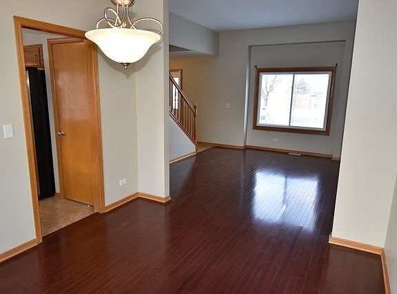 3rd image of 420 Pheasant Chase Dr