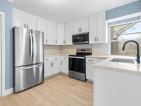 2nd image of 4210 NW 36th Terrace