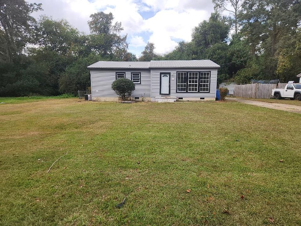 1st image of 114 Massee Dr