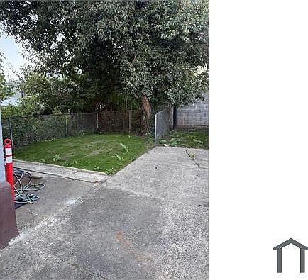 4th image of 2118 Haworth St