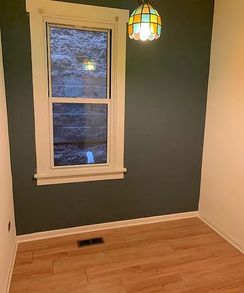 2330 N Janssen Ave #1B — Photo 5