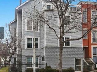 1640 W Diversey Pkwy, Chicago, IL 60614