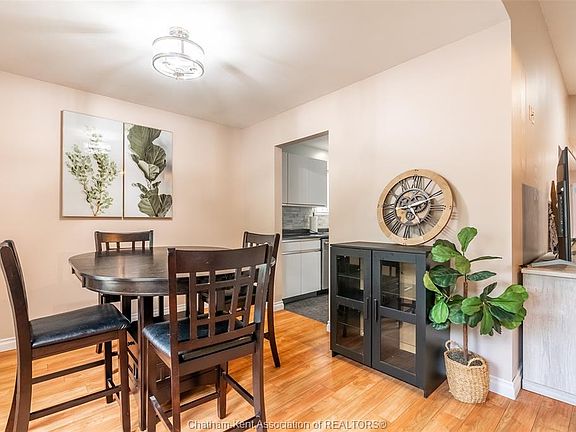 5th image of 9385 Tamarack St