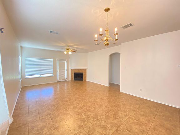 4th image of 18224 Skysail Dr