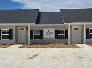 806 Bryan St E #D, Douglas, GA 31533