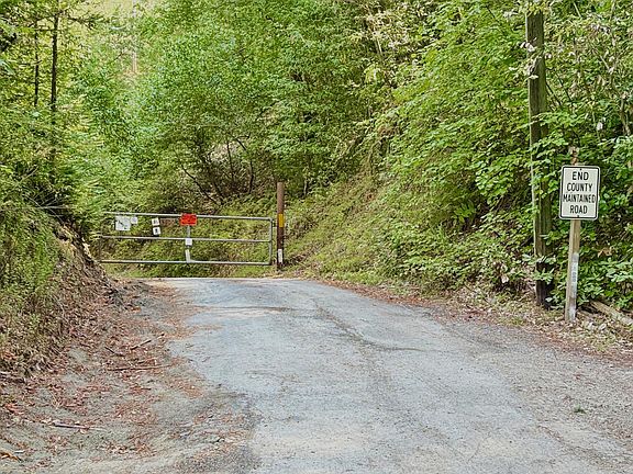 5th image of 11000 E Austin Creek Road