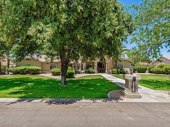 3rd image of 19630 E VIA DEL ORO Street