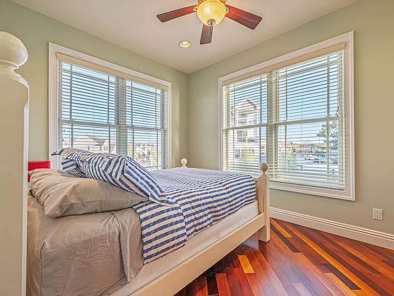 5 Hart Ln — Photo 44