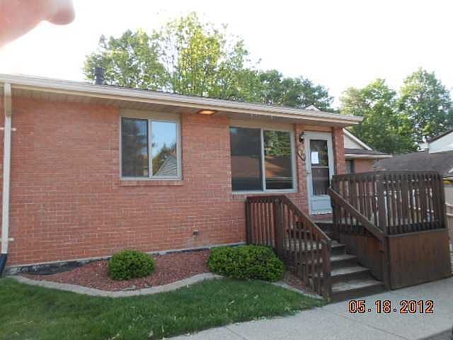 1st image of 262 Bonnie Brook Dr