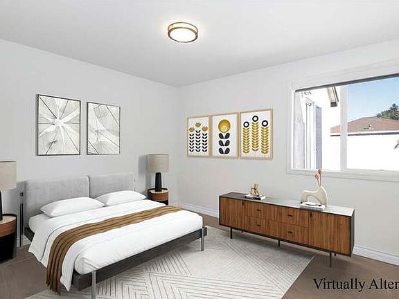 3rd image of 1520 W 216th St #1
