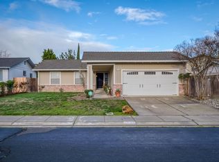 1055 Compass Ln, Manteca, CA 95337