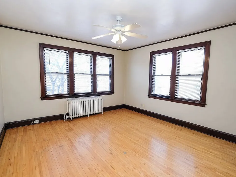 Welcome to Central Lakes of Uptown, where natural light floods your spacious living area. Enjoy modern convenience with classic charm, all in a vibrant community setting. Don't waitschedule your tour today to find your new home!