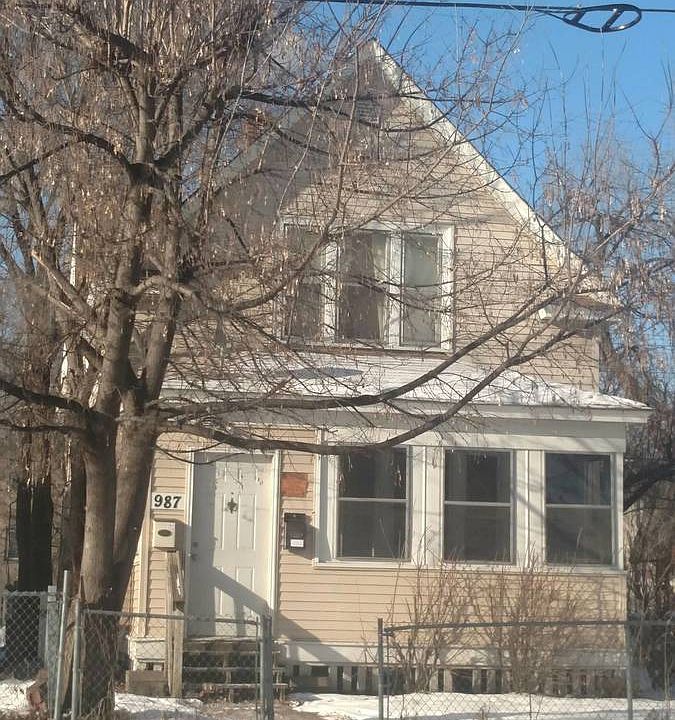 2nd image of 987 Edgerton St