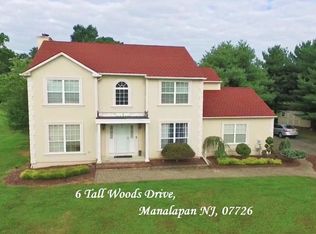 6 Tall Woods Dr, Manalapan, NJ 07726