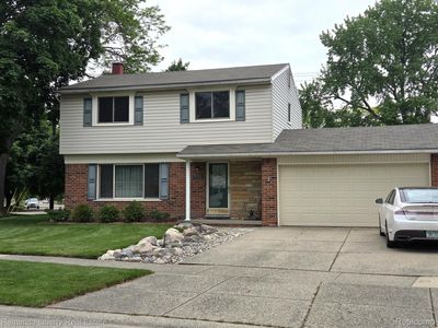 (Undisclosed Address), Livonia, MI, 48154
