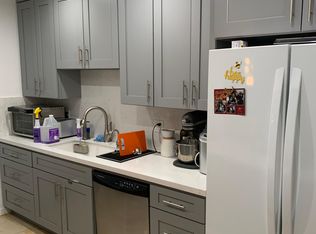 949 N Kings Rd APT 103, West Hollywood, CA 90069