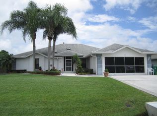 3522 SE Hyde Cir, Port Saint Lucie, FL 34984