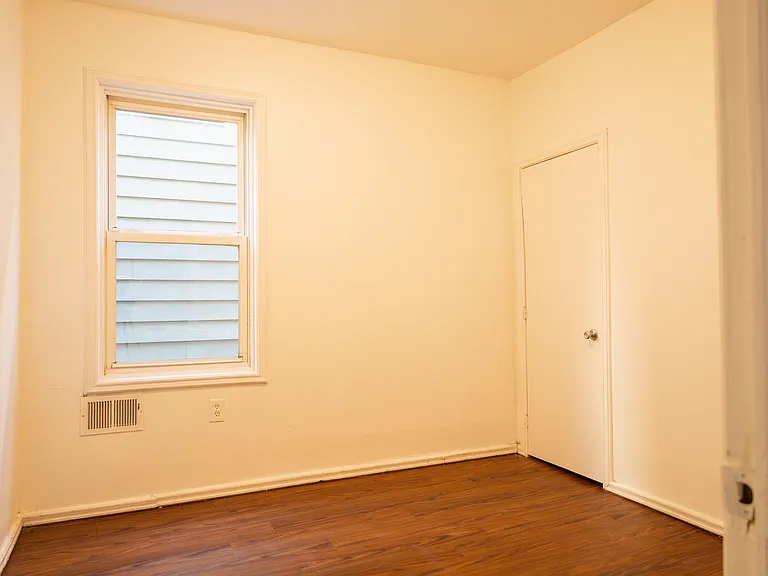 371 Badger Ave #1 — Photo 15
