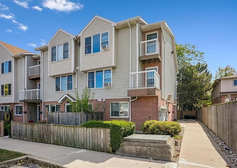 1st image of 912 Rymal Rd E #7