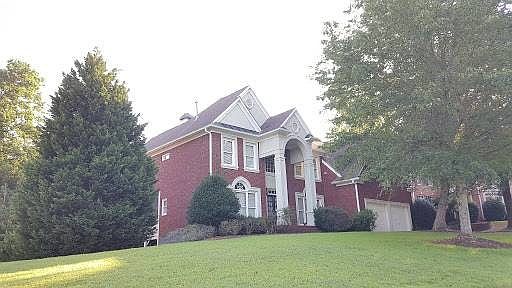 1st image of 4227 Balmoral Glen Dr