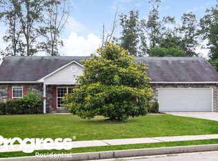 104 Whistle Way, Locust Grove, GA 30248