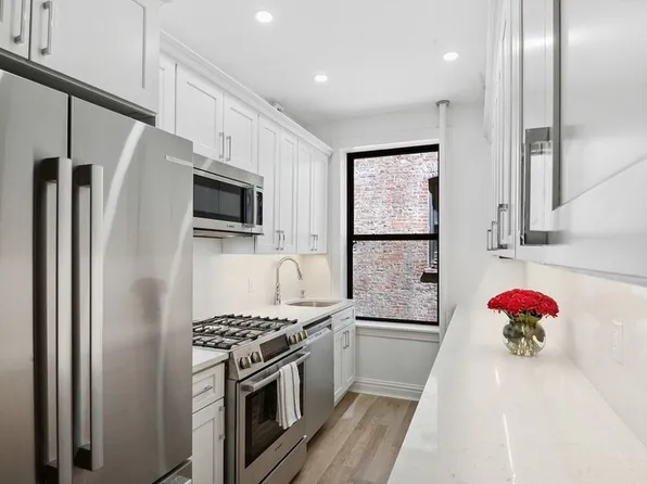 575 Riverside Drive image 1 of 7