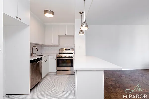 Rented by Mirador Real Estate | media 19