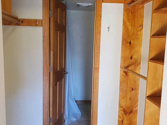 3rd image of 998 W Beaver Creek Blvd #208