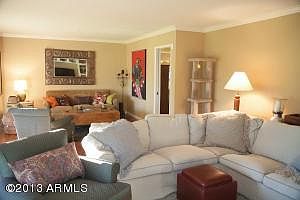 4th image of 1501 E San Miguel Ave