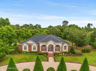 7263 Sylvan Glade Ct, Weeki Wachee, FL 34607