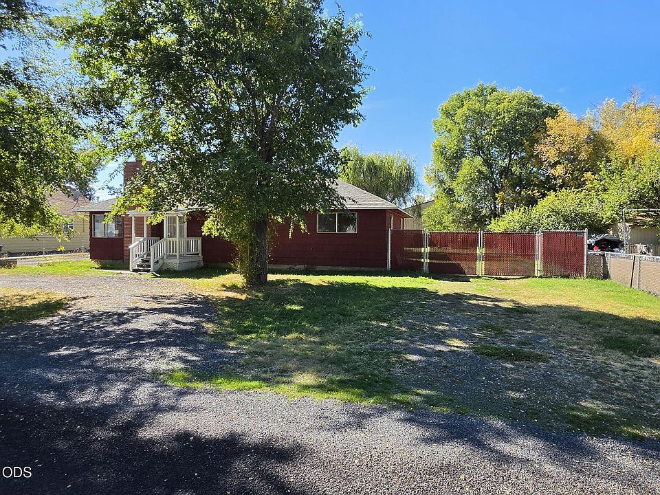 1st image of 2746 Bisbee St