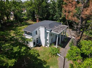 1071 E Park Ave, Vineland, NJ 08360