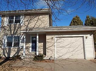 601 3rd St SW, Altoona, IA 50009