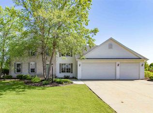 W5989 Strawflower Dr, APPLETON, WI 54915