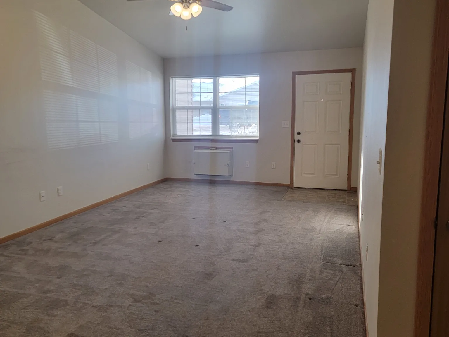 2 bed, 1100 sqft, $1,245 — Photo 2