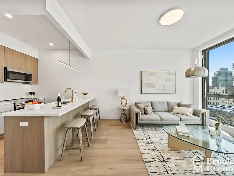 556 Baltic St #901 — Photo 11