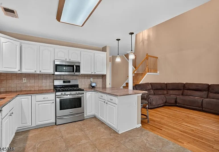 115 Constitution Way — Photo 10