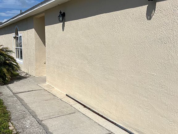 2nd image of 7508 Harbor Bend Cir