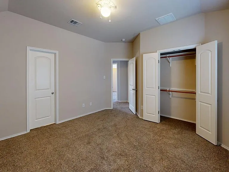 314 Sycamore St — Photo 12